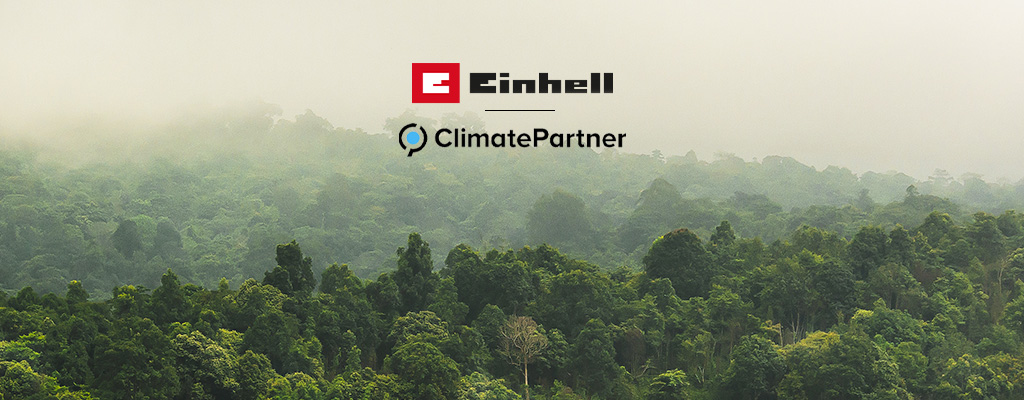 rainforest with fog, Einhell Logo and ClimatePartner Logo